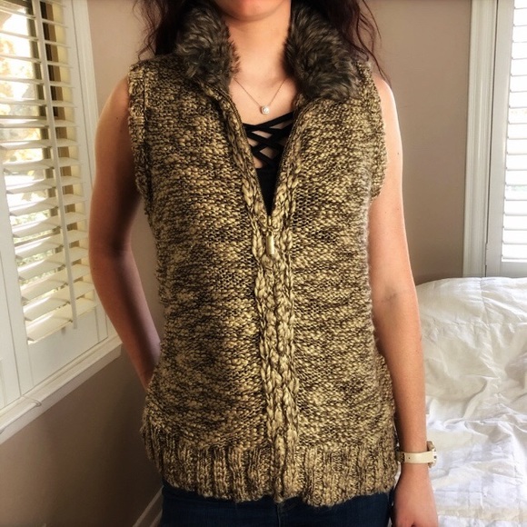 Posh Garden Sweaters - Solddd Outtt